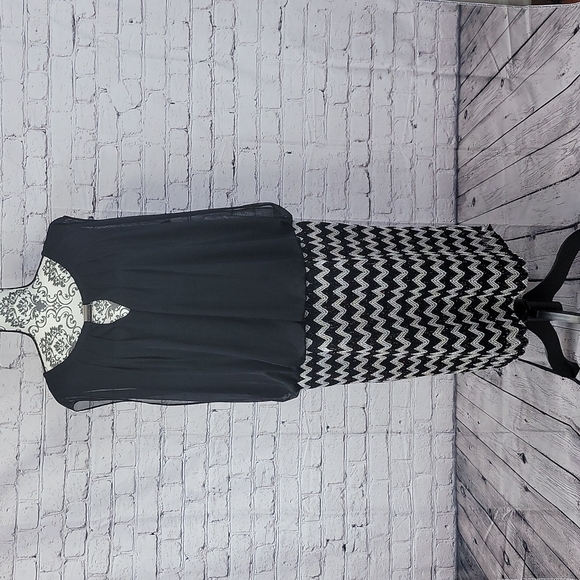 Perceptions Dresses & Skirts - Perceptions dress